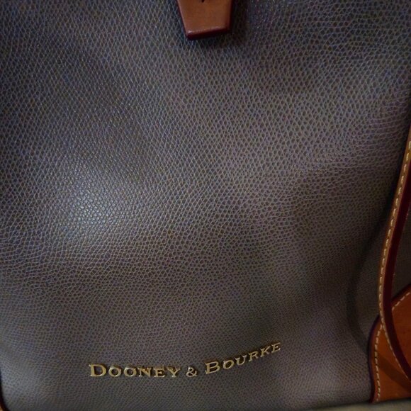 Dooney & Bourke Shoulder Bag - Picture 7 of 9